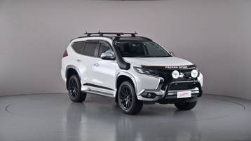 2019 MITSUBISHI PAJERO SPORT