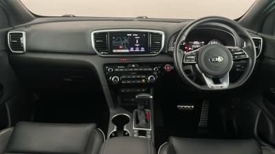 2020 KIA SPORTAGE interior