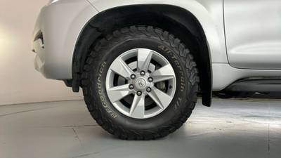 2021 TOYOTA LANDCRUISER PRADO gallery