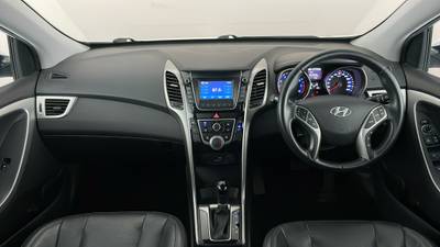2015 Hyundai i30 interior