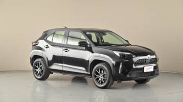 2022 TOYOTA YARIS CROSS