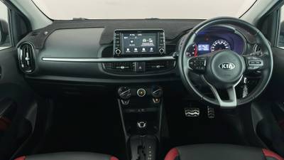 2018 KIA PICANTO interior
