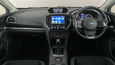 2018 Subaru Impreza interior