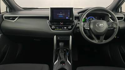 2022 TOYOTA COROLLA CROSS interior