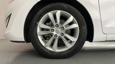 2014 HYUNDAI I30 gallery