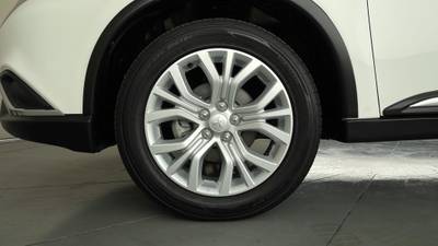 2020 MITSUBISHI OUTLANDER gallery