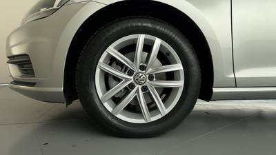 2017 VOLKSWAGEN GOLF gallery