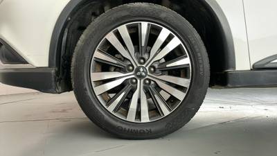 2018 MITSUBISHI OUTLANDER gallery