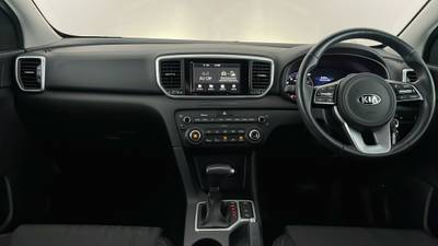 2020 KIA SPORTAGE interior