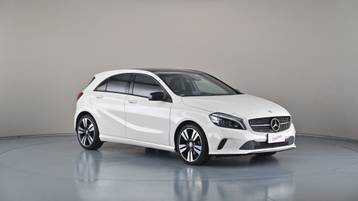 2016 MERCEDES-BENZ A200