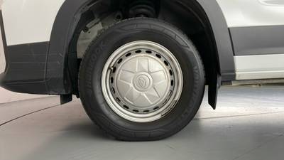 2024 LDV DELIVER 9 gallery