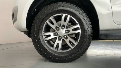 2021 FORD EVEREST gallery