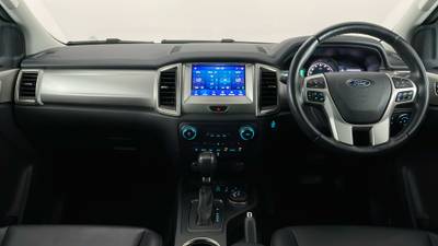 2021 FORD EVEREST interior