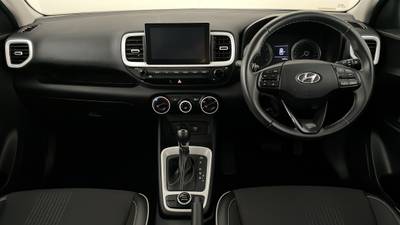 2020 HYUNDAI VENUE interior