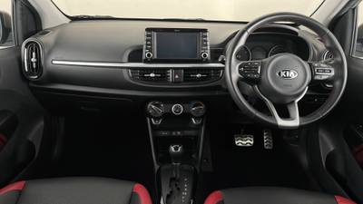 2018 KIA PICANTO interior