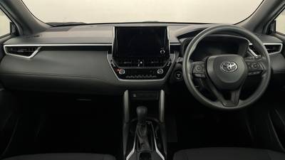 2023 TOYOTA COROLLA CROSS interior