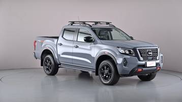 2024 NISSAN NAVARA