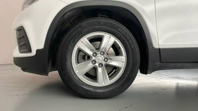 2017 HOLDEN TRAX gallery