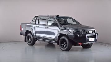 2022 TOYOTA HILUX