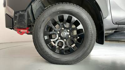 2022 TOYOTA HILUX gallery