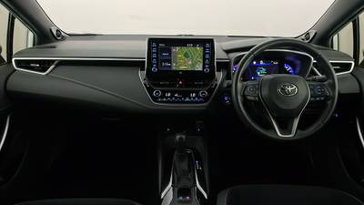 2021 TOYOTA COROLLA interior