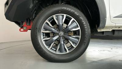 2018 NISSAN NAVARA gallery