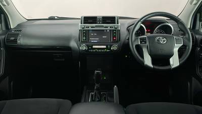 2015 TOYOTA LANDCRUISER PRADO interior