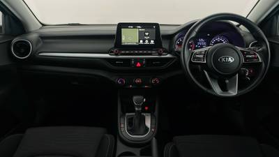 2020 Kia Cerato interior