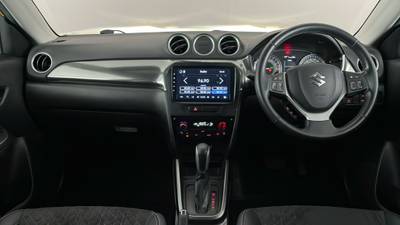 2022 SUZUKI VITARA interior