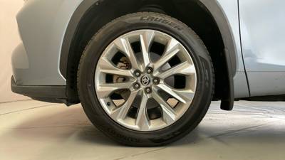 2021 TOYOTA KLUGER gallery