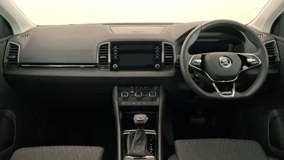 2023 SKODA KAROQ interior