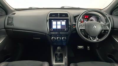 2019 MITSUBISHI ASX interior