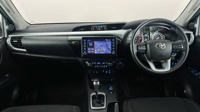 2024 TOYOTA HILUX interior