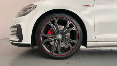 2018 VOLKSWAGEN GOLF gallery