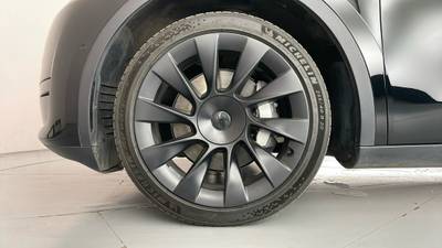 2023 TESLA MODEL Y gallery