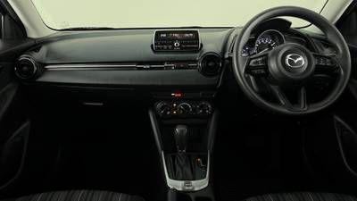 2018 MAZDA 2 interior