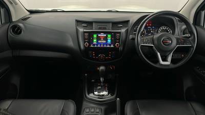 2021 NISSAN NAVARA interior
