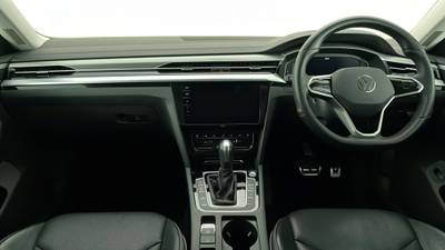 2021 VOLKSWAGEN ARTEON interior