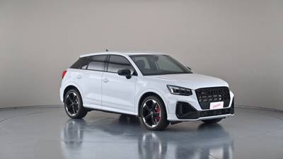 2022 AUDI SQ2