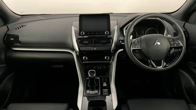 2023 MITSUBISHI ECLIPSE CROSS interior