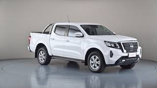 2021 NISSAN NAVARA