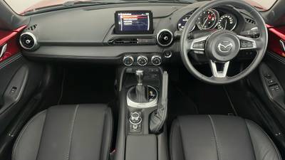 2021 MAZDA MX-5 interior