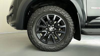 2019 HOLDEN COLORADO gallery