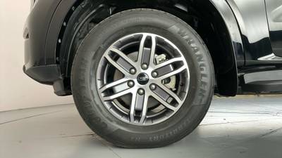 2022 FORD EVEREST gallery