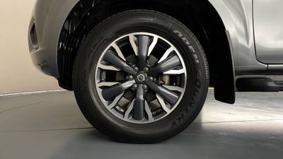 2020 NISSAN NAVARA gallery