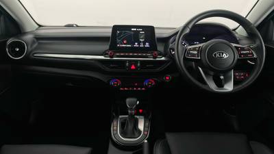 2019 Kia Cerato interior