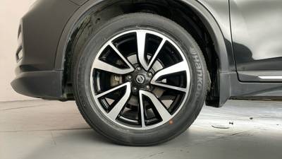 2020 NISSAN X-TRAIL gallery