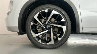 2023 MITSUBISHI OUTLANDER gallery