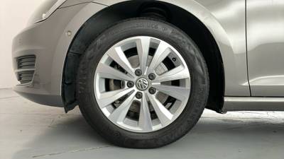 2016 VOLKSWAGEN GOLF gallery