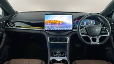 2024 BYD SEALION 6 interior